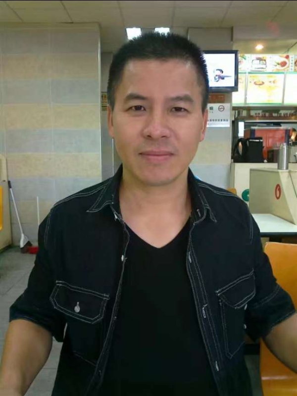 享受孤独的第一张照片--万载认干亲服务网